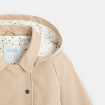 معطف قماش مطري مع طاقية